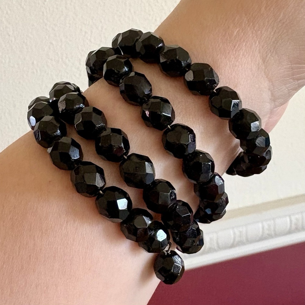 Vintage Black Glass‎ Memory Wire Bracelet Faceted Beads One Size Costume